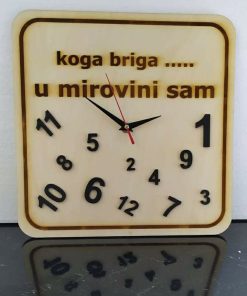 Sat drveni u mirovini sam