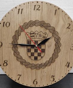 Drveni sat grb RH u hrastovini